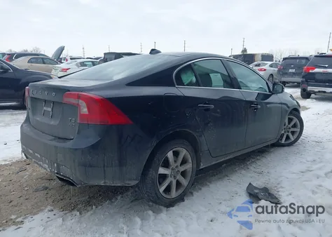 2016 Volvo S60 T5 Premier из США, поврежденный, VIN YV1612TK4G2390397